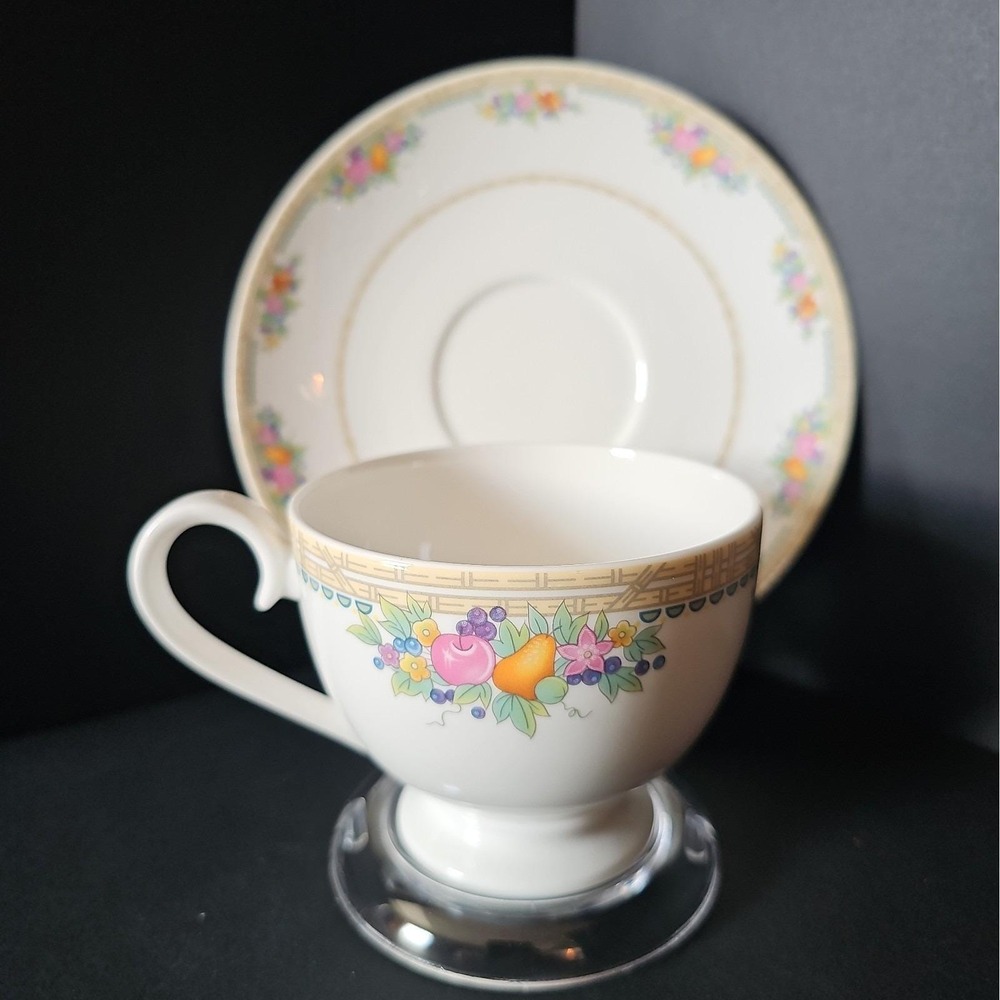 Hankook Fine Bone China Teacup & Saucer Fruit Floral Gold Trim
